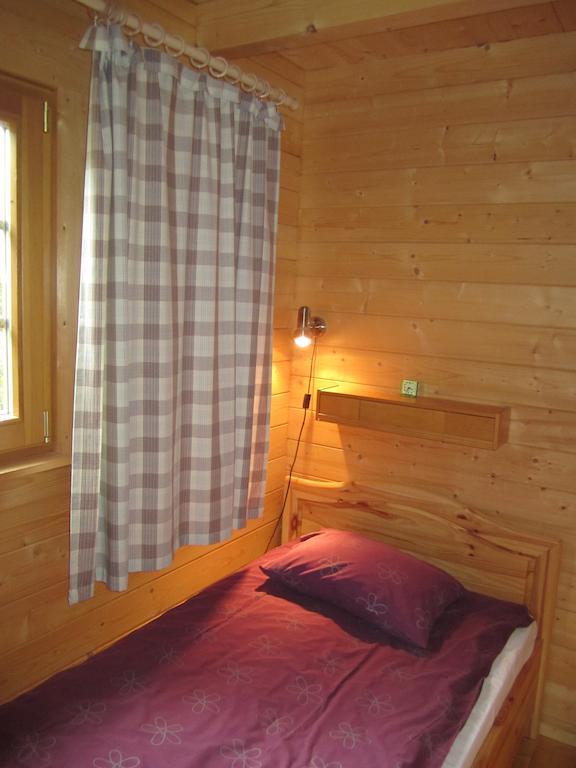 Pivarootsi Holiday Village Szoba fotó