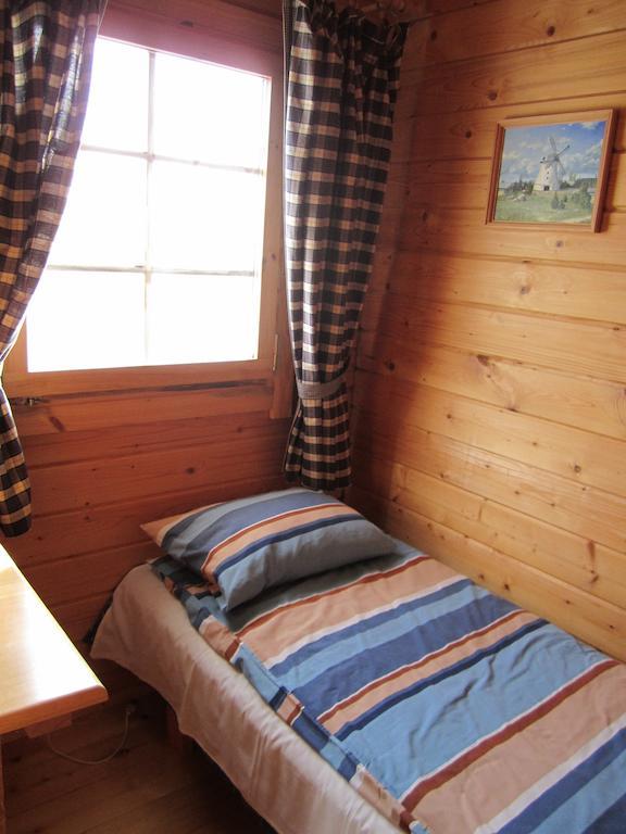 Pivarootsi Holiday Village Szoba fotó