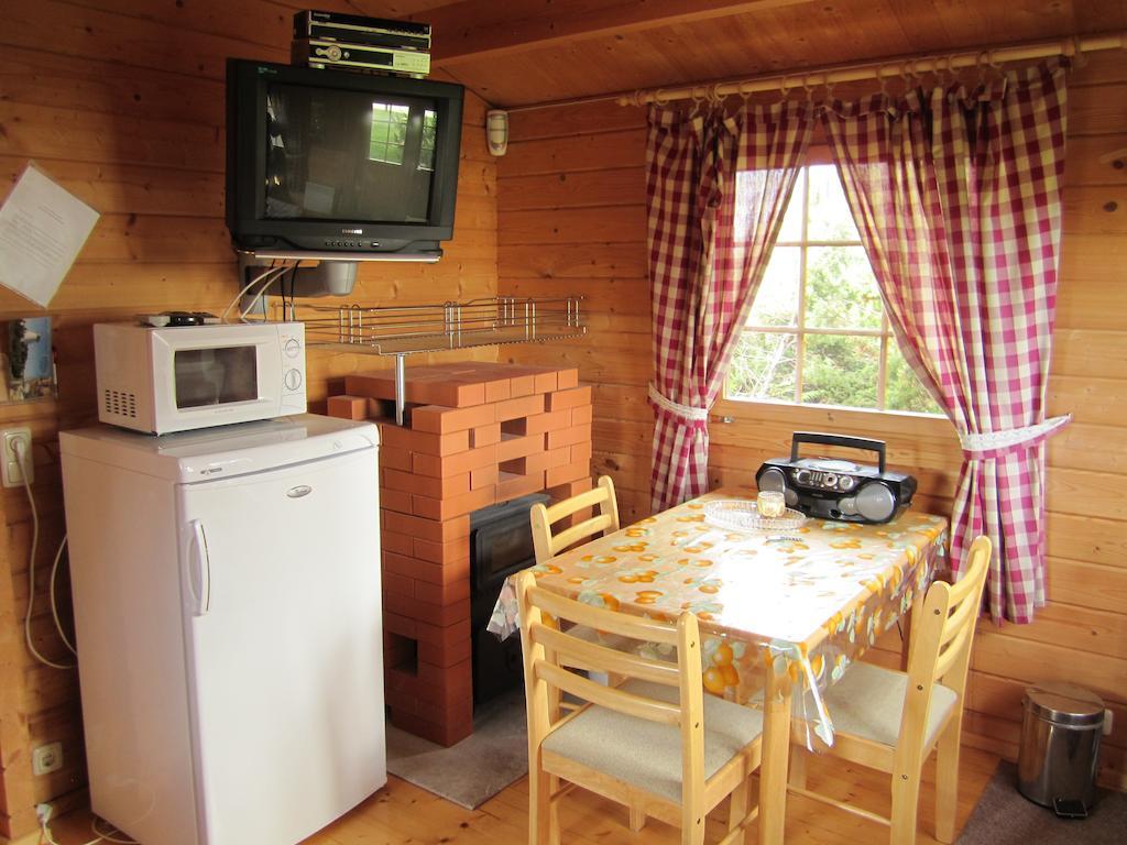 Pivarootsi Holiday Village Szoba fotó