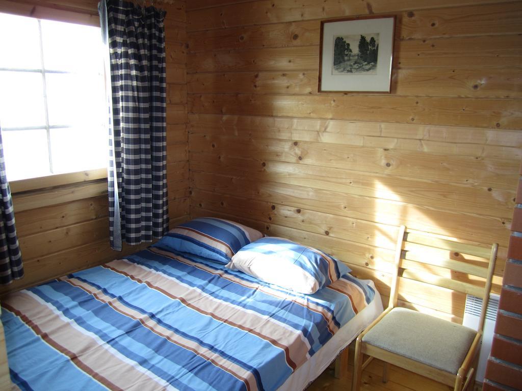 Pivarootsi Holiday Village Szoba fotó